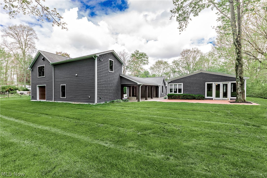 1 Deerfield Drive Chagrin Falls OH 44022