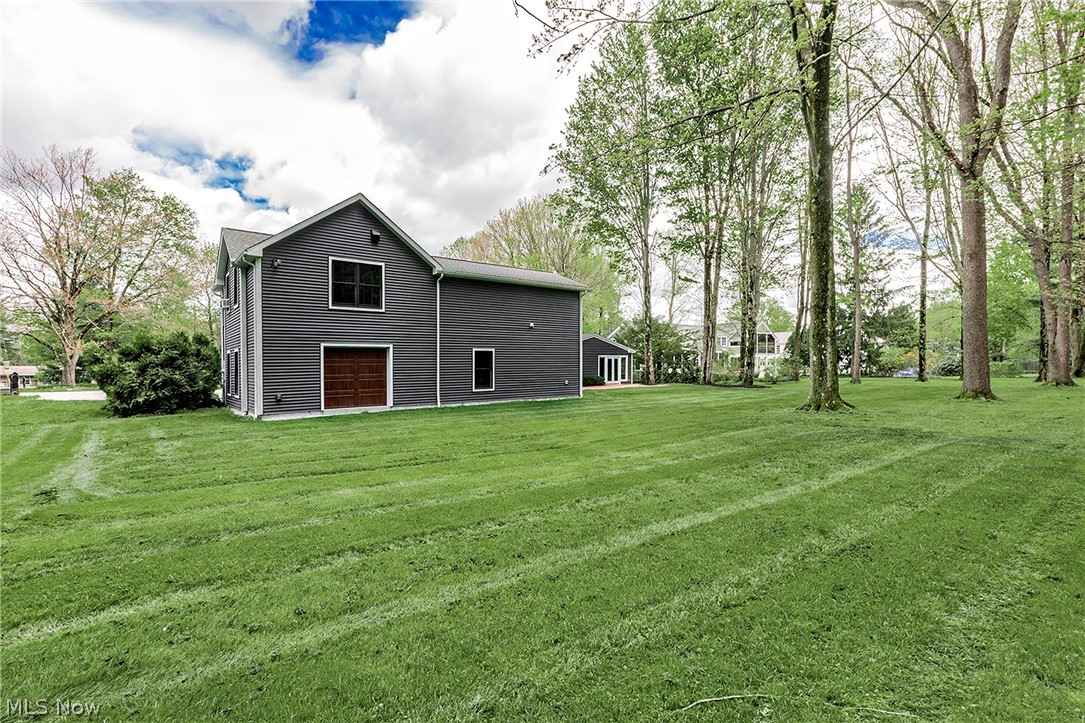 1 Deerfield Drive Chagrin Falls OH 44022
