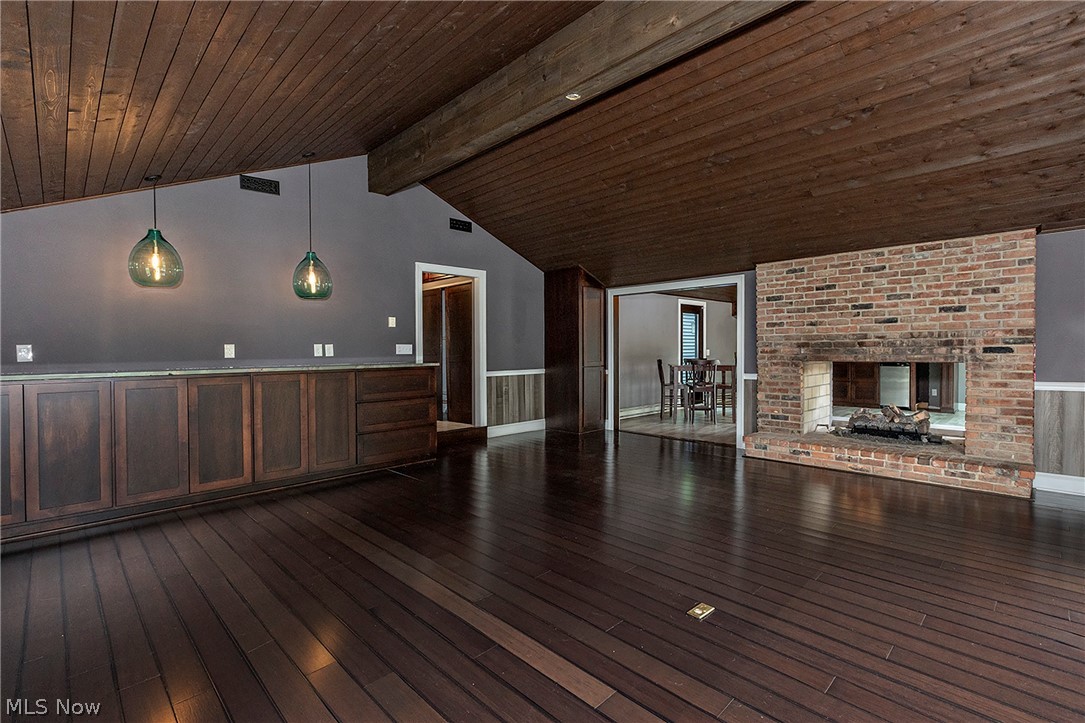 1 Deerfield Drive Chagrin Falls OH 44022