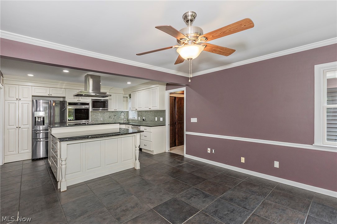 1 Deerfield Drive Chagrin Falls OH 44022