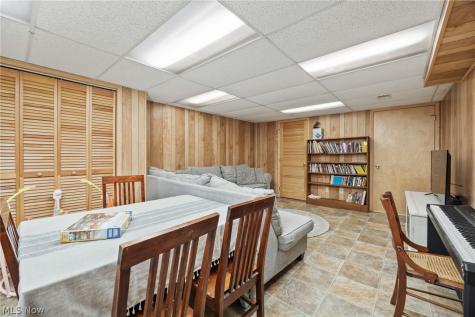 1203 Township Road 1526 Ashland OH 44805