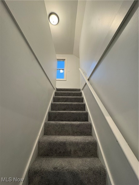 1530 Indianola Avenue Akron OH 44305