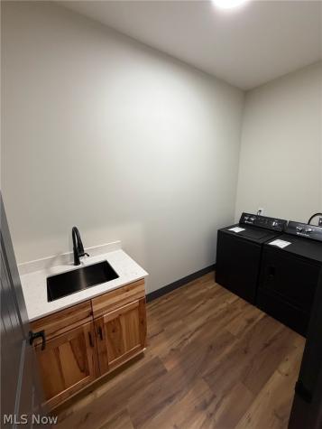 2085 Belfort Avenue NE Louisville OH 44641