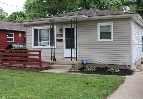 1181 Easton Drive Akron OH 44310