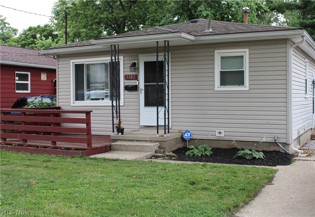 1181 Easton Drive Akron OH 44310