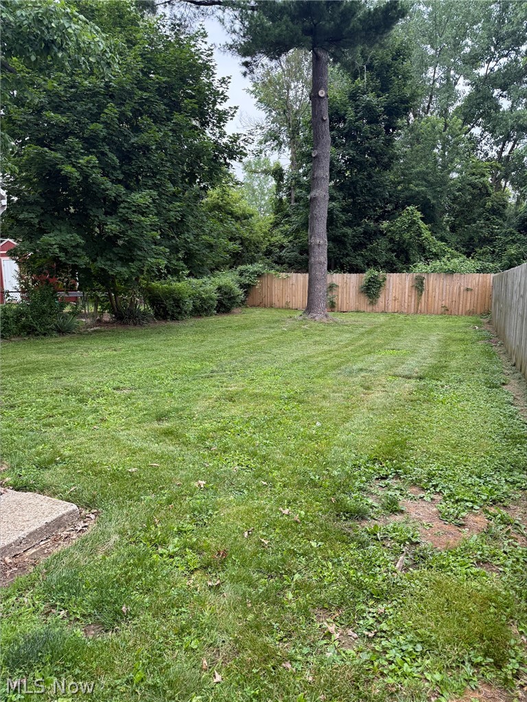 1181 Easton Drive Akron OH 44310