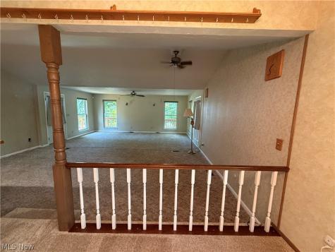 9812 Vienna Drive Parma OH 44134
