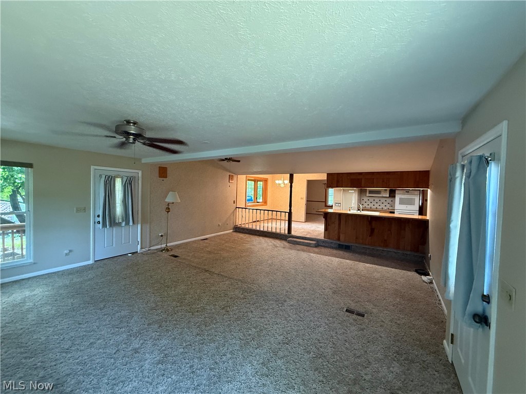 9812 Vienna Drive Parma OH 44134