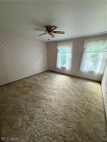 9812 Vienna Drive Parma OH 44134