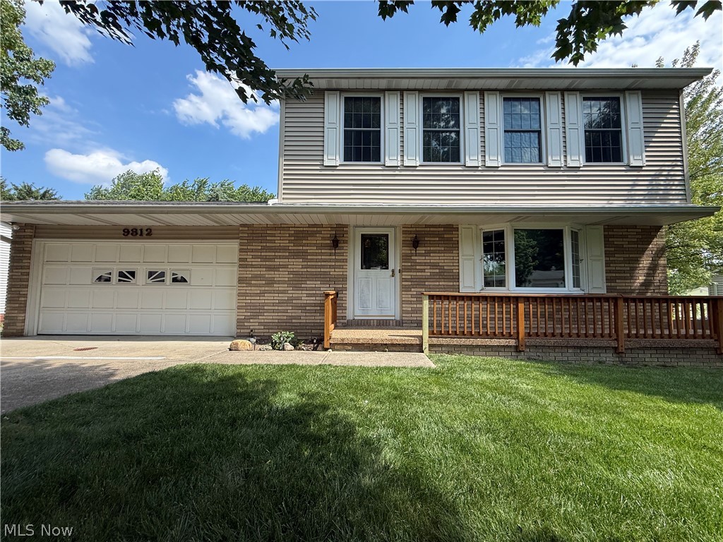 9812 Vienna Drive Parma OH 44134