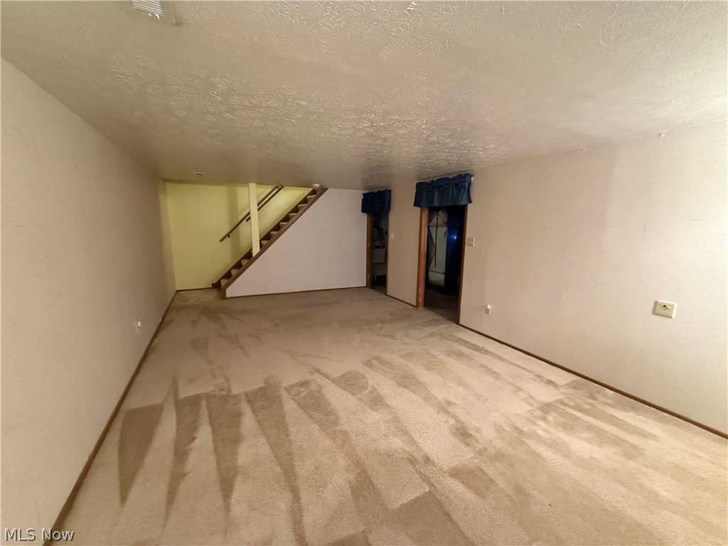 9812 Vienna Drive Parma OH 44134
