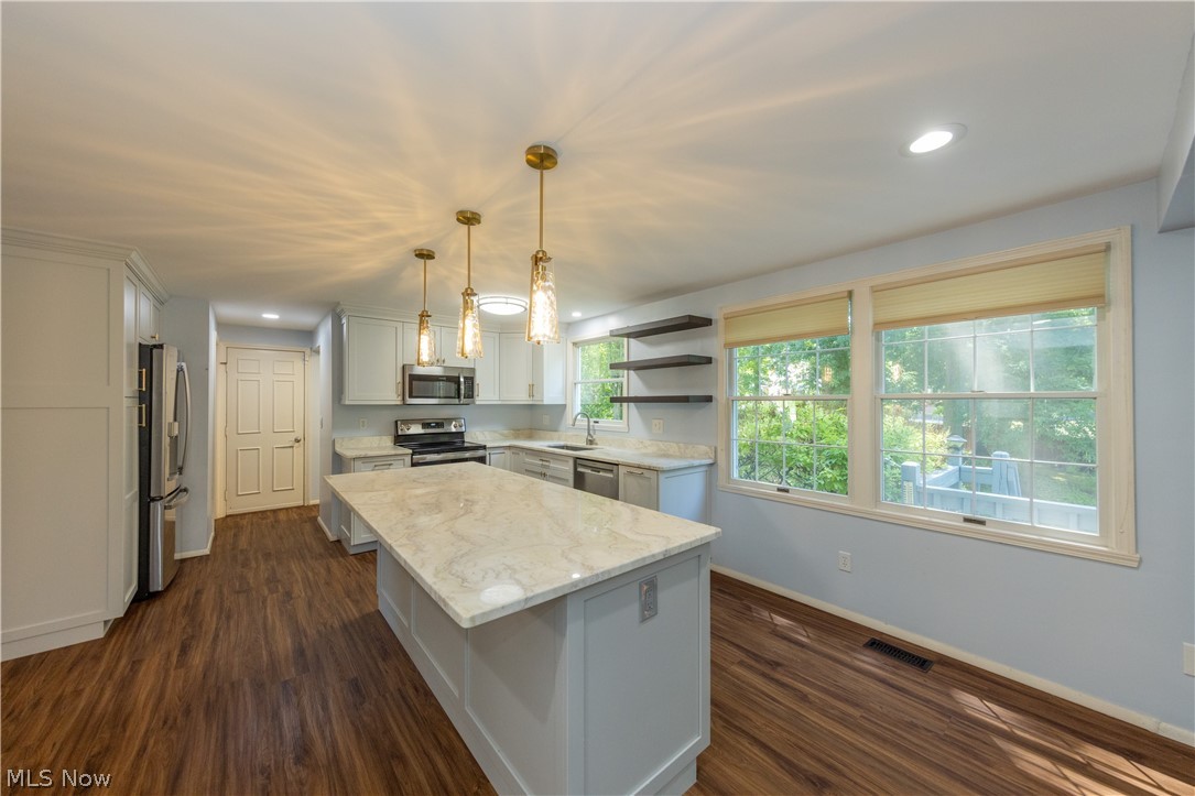 1058 Riverview Drive Macedonia OH 44056