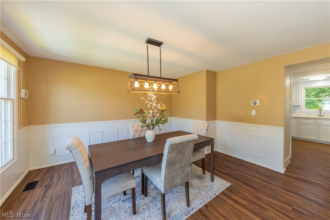 1058 Riverview Drive Macedonia OH 44056