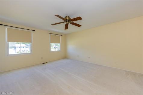 1058 Riverview Drive Macedonia OH 44056