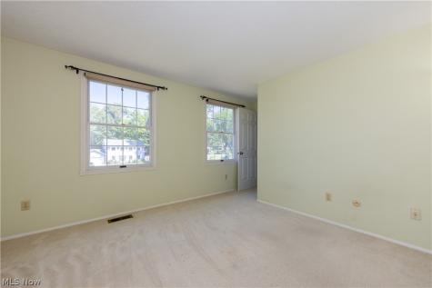 1058 Riverview Drive Macedonia OH 44056