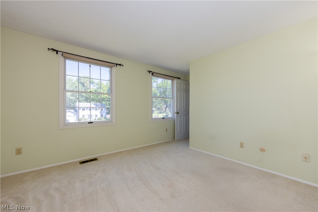 1058 Riverview Drive Macedonia OH 44056