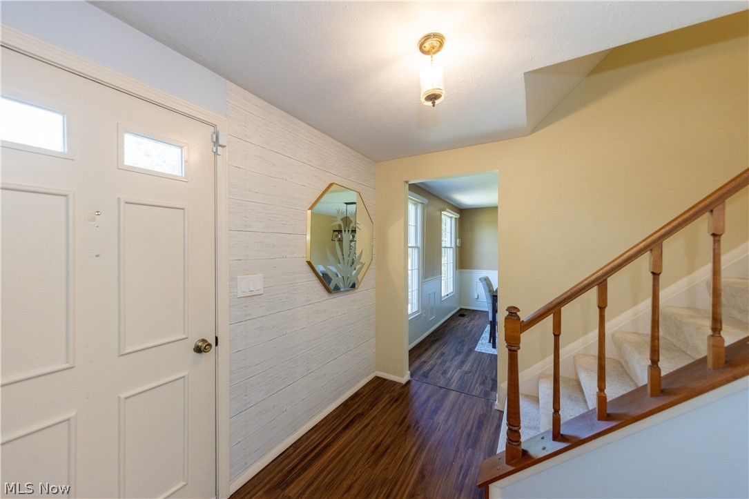 1058 Riverview Drive Macedonia OH 44056