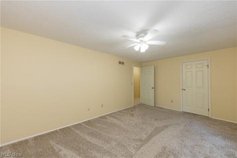 1058 Riverview Drive Macedonia OH 44056