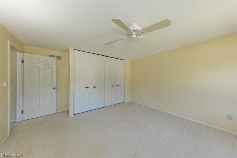 1058 Riverview Drive Macedonia OH 44056