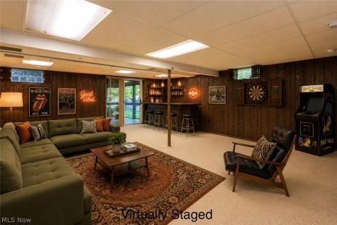 1058 Riverview Drive Macedonia OH 44056