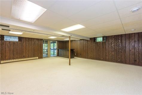 1058 Riverview Drive Macedonia OH 44056