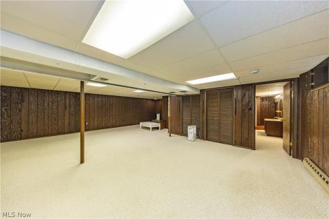 1058 Riverview Drive Macedonia OH 44056