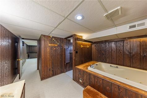 1058 Riverview Drive Macedonia OH 44056