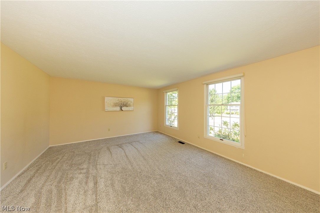 1058 Riverview Drive Macedonia OH 44056