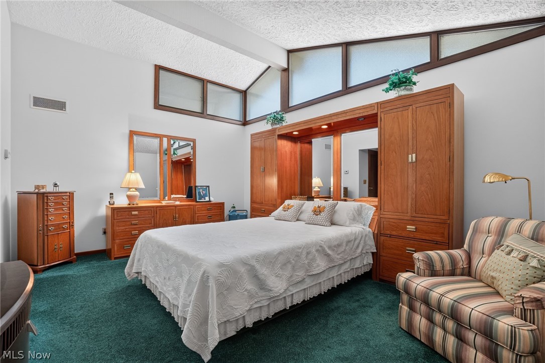263 Townsend Avenue Conneaut OH 44030
