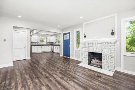 3510 Wadsworth Road Norton OH 44203