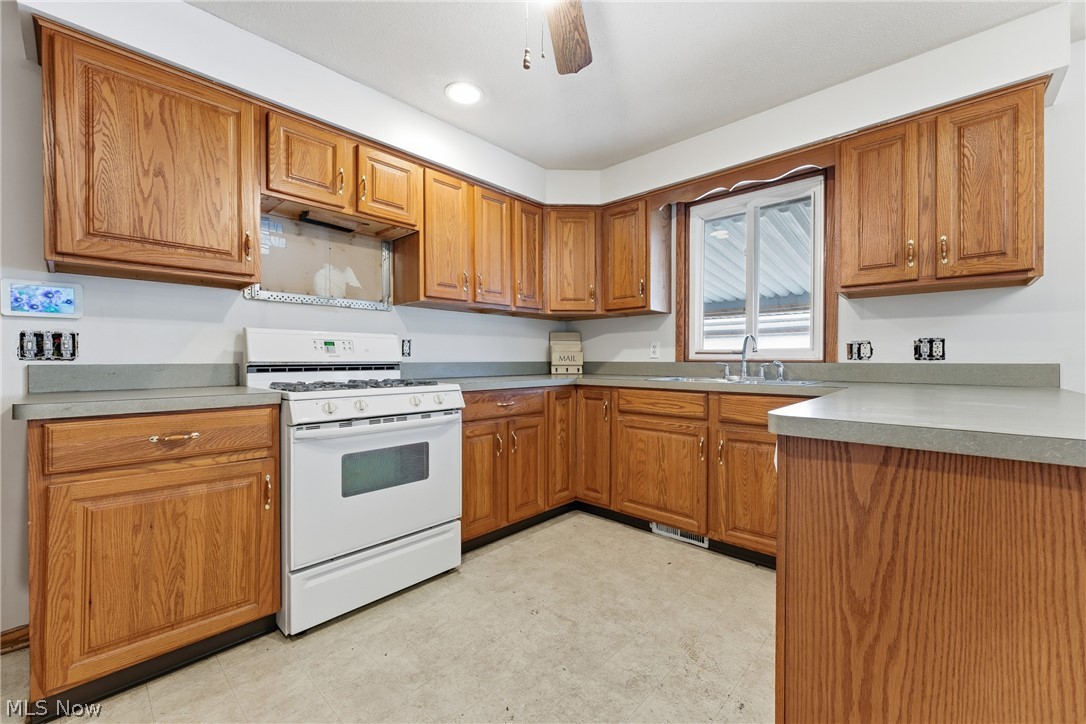 337 33rd Street SW Canton OH 44706