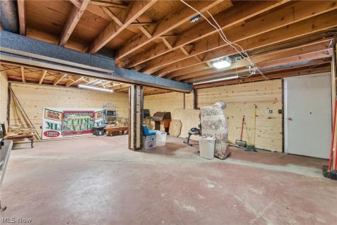 337 33rd Street SW Canton OH 44706