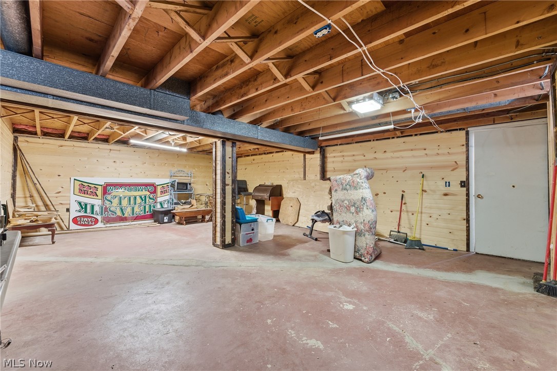 337 33rd Street SW Canton OH 44706