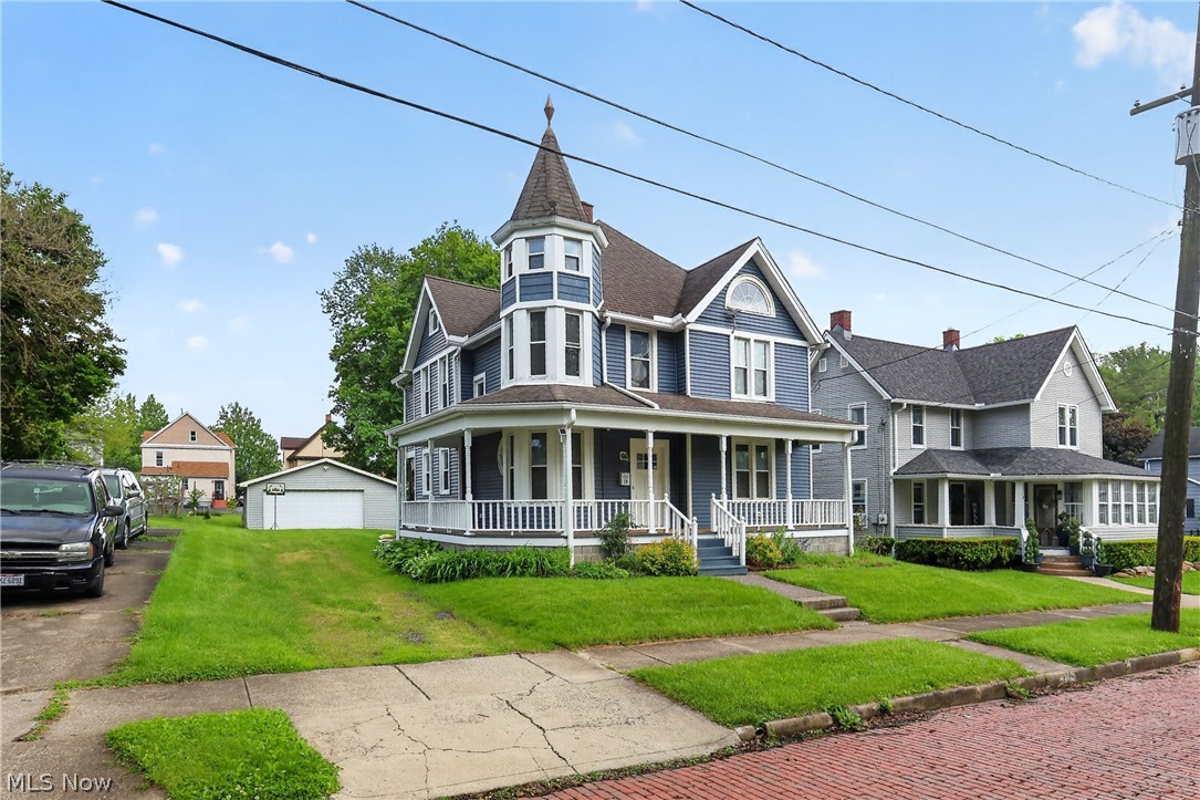 19 S Butler Avenue Niles OH 44446