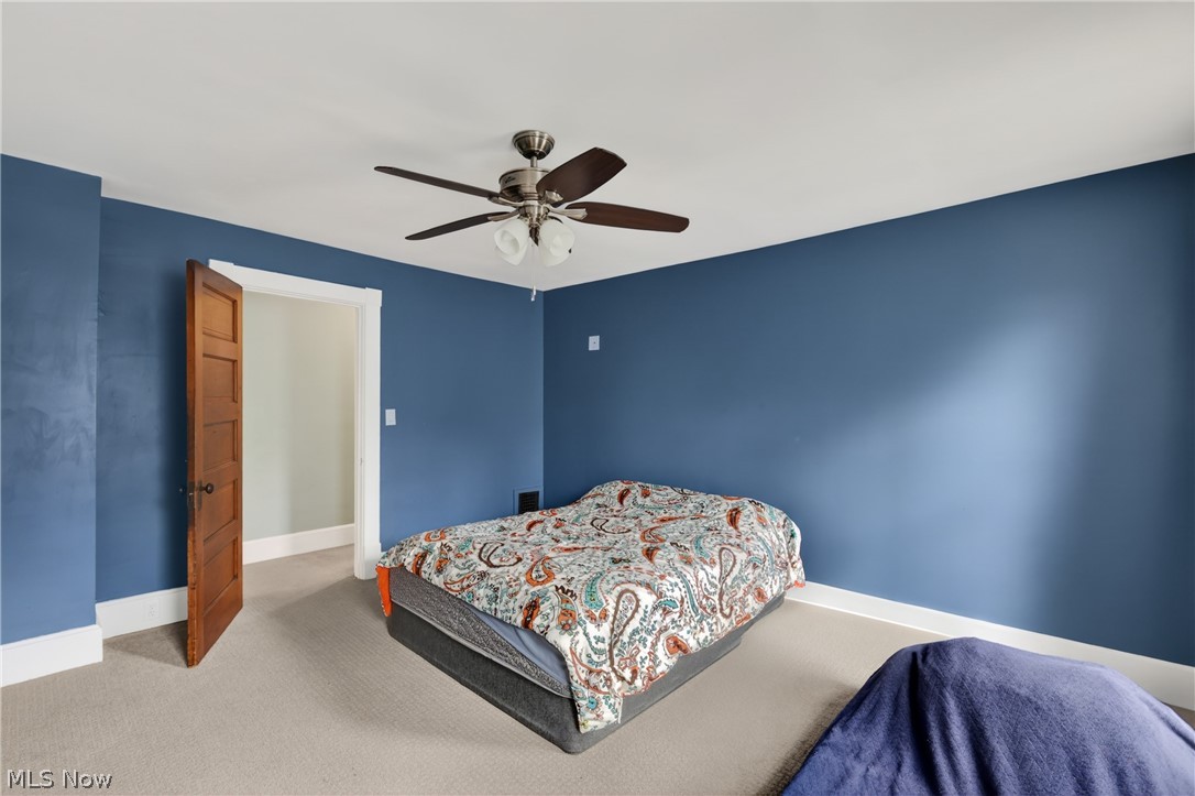 19 S Butler Avenue Niles OH 44446