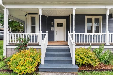 19 S Butler Avenue Niles OH 44446