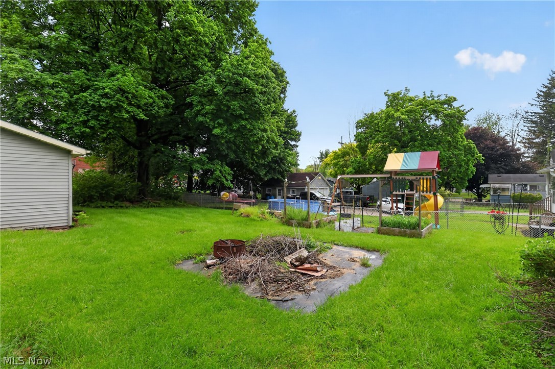 19 S Butler Avenue Niles OH 44446
