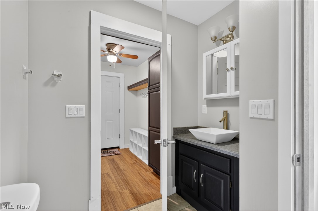 19 S Butler Avenue Niles OH 44446