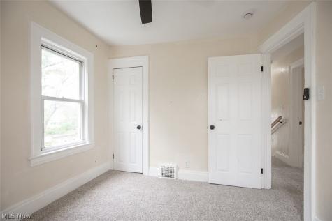 3926 E 121st Street Cleveland OH 44105