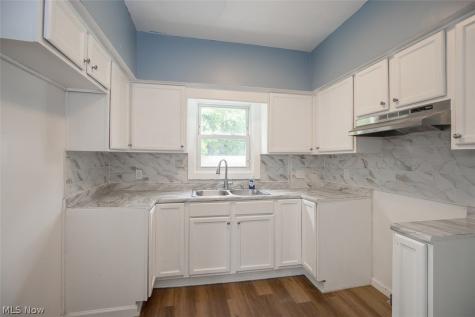3926 E 121st Street Cleveland OH 44105