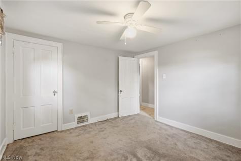 256 Uhl Drive Akron OH 44319