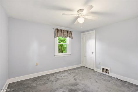 256 Uhl Drive Akron OH 44319