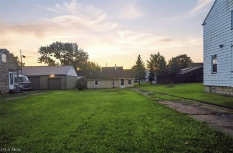 153 N Dunlap Avenue Youngstown OH 44509