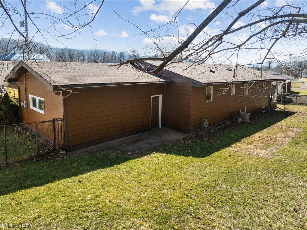 262 Quincy Lane Tiltonsville OH 43963