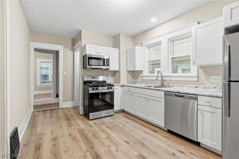 50 Belvidere Way Akron OH 44302