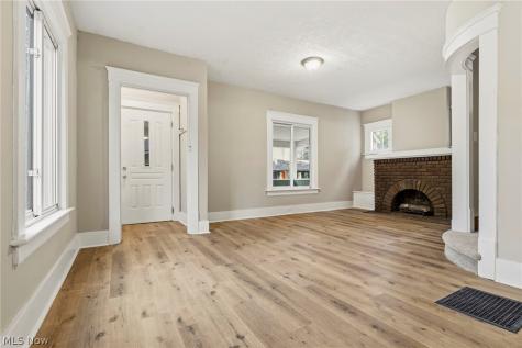 50 Belvidere Way Akron OH 44302