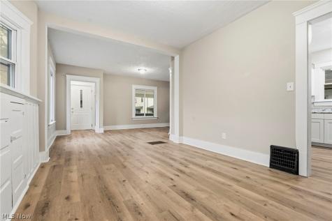 50 Belvidere Way Akron OH 44302