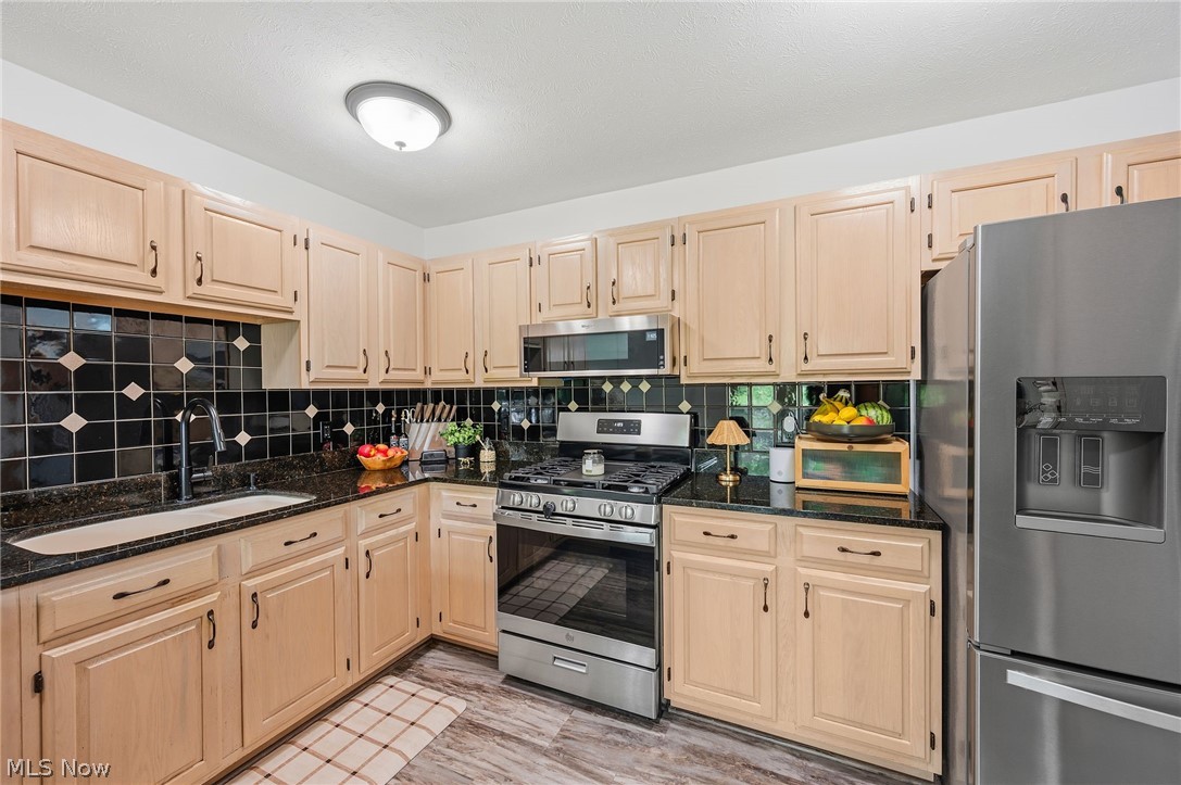 18976 Thorpe Road Chagrin Falls OH 44023