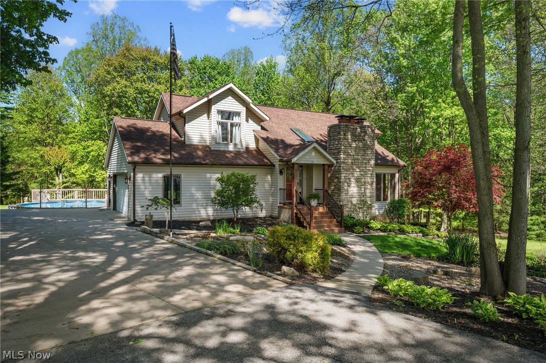 18976 Thorpe Road Chagrin Falls OH 44023
