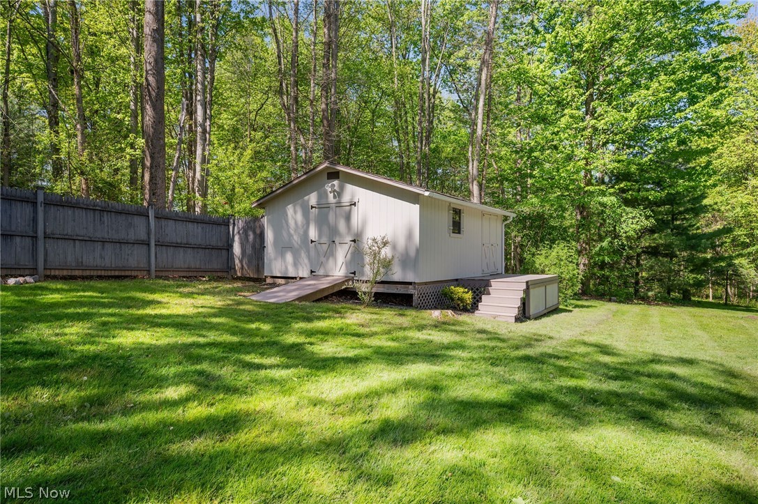 18976 Thorpe Road Chagrin Falls OH 44023